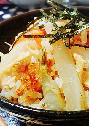食べておきたい♪春のウドの炊き込みご飯☆-レシピのメイン写真