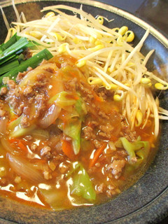 簡単★野菜たっぷりピリ辛あんかけ麺-レシピのメイン写真