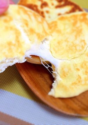 HMと強力粉で簡単チーズクルチャ♡-レシピのメイン写真