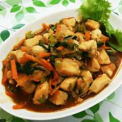 รูปของ ご飯が進む～鶏肉と野菜炒め♪