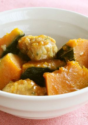 メトレで簡単★かぼちゃと鶏団子の煮物-レシピのメイン写真