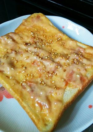 梅干し好きの梅トースト♪-レシピのメイン写真