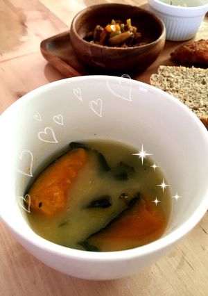 南瓜とほうれん草のミルク味噌汁-レシピのメイン写真