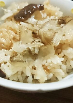 しいたけと新ごぼうの炊き込みご飯-レシピのメイン写真