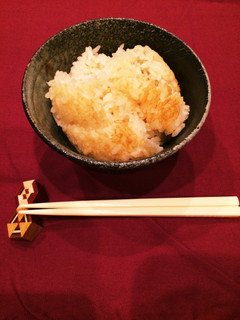 おでんのだしで作る おぐ羅の茶飯-レシピのメイン写真