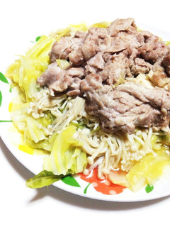 簡単キャベツの塩麹蒸し★豚こまえのき-レシピのメイン写真
