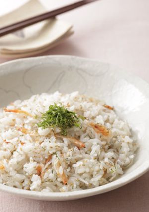 お子様も喜ぶ♪桜えびの混ぜご飯-レシピのメイン写真