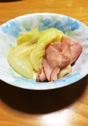 キャベツと新タマネギのお手軽バター蒸し-レシピのメイン写真