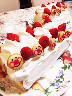 アンパンマン♡簡単ロールケーキ-レシピのメイン写真