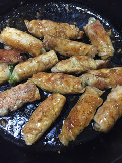 ヨシダソースでレタスの肉巻き-レシピのメイン写真