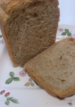 HBモッチリ♪ハチミツ全粒粉食パン-レシピのメイン写真