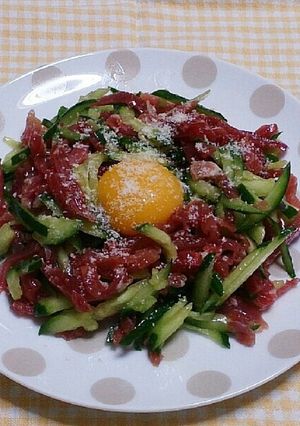 簡単すぎる♪生ハムユッケ風-レシピのメイン写真