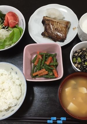 ドライフルーツ+脂肪0プレーンヨーグルト-レシピのメイン写真