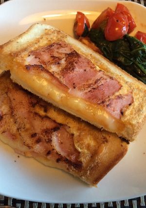 食パンくり抜きおかずパン-レシピのメイン写真