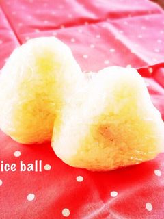 お弁当に!ラップで楽チンおにぎり♡-レシピのメイン写真