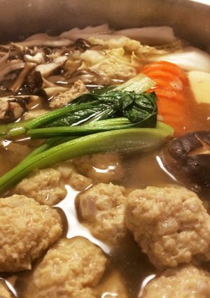 ふわっとした鶏ひき肉団子のお鍋-レシピのメイン写真