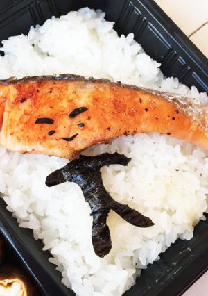 キャラ弁★彡絶好調の鮭男君-レシピのメイン写真