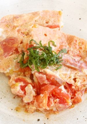 ヘルシーで簡単★トマトと卵のふわとろ蒸し-レシピのメイン写真