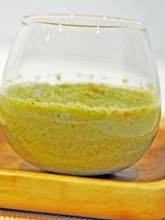 繊維たっぷり!豆苗グリーンスムージー-レシピのメイン写真
