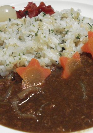 たった15分♪土鍋で作るコンビーフカレー-レシピのメイン写真
