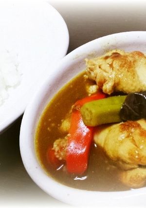 カフェ風☆手羽元と野菜のスープカレー-レシピのメイン写真