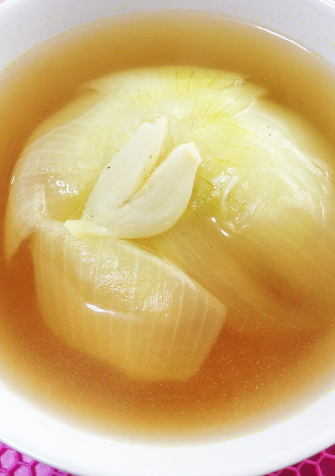 玉ねぎ丸ごとスープ-レシピのメイン写真