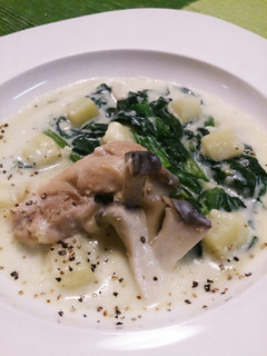 鶏もも肉とほうれん草のクリーム煮-レシピのメイン写真