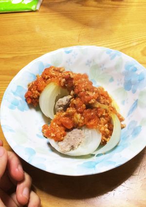 丸ごと新タマネギのミートソースがけ-レシピのメイン写真
