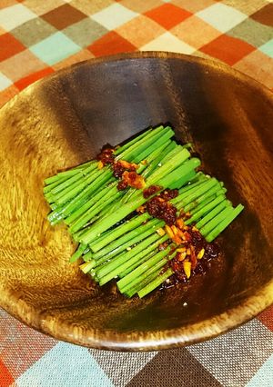 アサツキの食べるラー油がけ-レシピのメイン写真