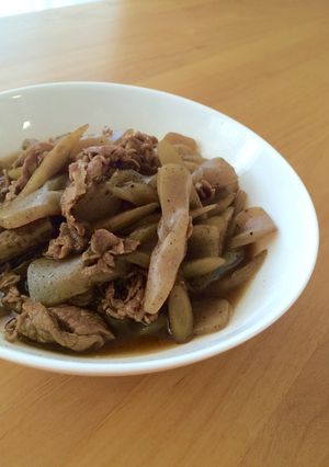 ほっこり♫牛肉とゴボウ、コンニャクの煮物-レシピのメイン写真