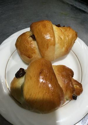 ボールde手ごねレーズンバターロール-レシピのメイン写真
