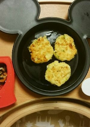 とりわけ離乳食♡ヘルシーハンバーグ-レシピのメイン写真