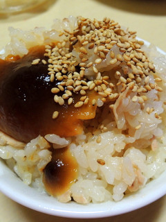 缶詰なめこと缶詰ツナの炊き込みごはん♪-レシピのメイン写真