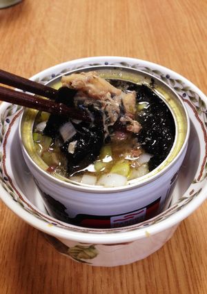 鯖缶で家系ラーメン風☆ズボラおつまみ-レシピのメイン写真