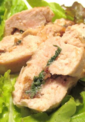 簡単☆ジューシー！鶏胸肉の梅しそサンド-レシピのメイン写真