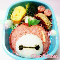 รูปของ 簡単キャラ弁❃ベイマックス♡りんご