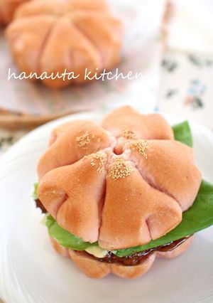 桜色♪お花見ハンバーガーバンズ-レシピのメイン写真
