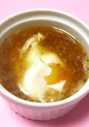 カップスープDEポーチドエッグ-レシピのメイン写真