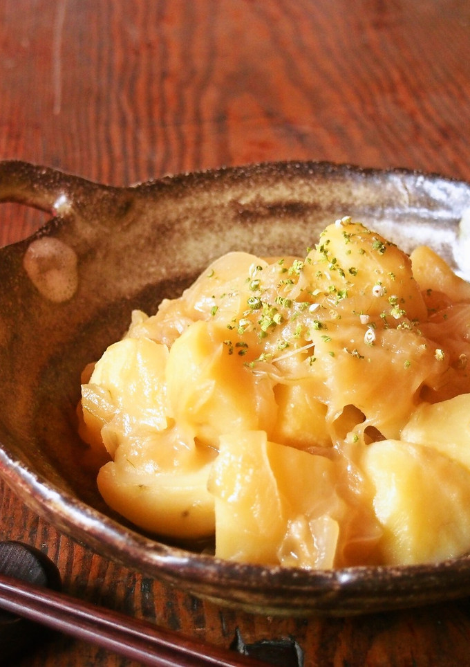 とろーり♪新じゃがと新玉ねぎで春の煮物✿-レシピのメイン写真