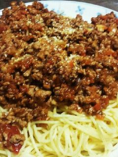 ごく普通のミートソースパスタ-レシピのメイン写真