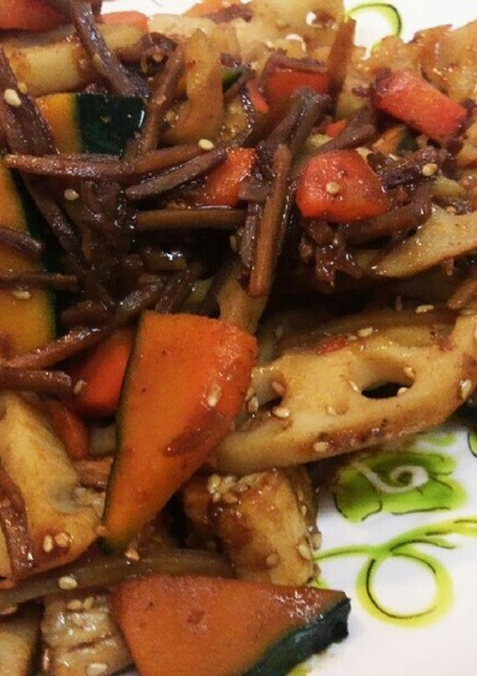 ヘルシー♪根菜とささみの焼肉のタレ炒め-レシピのメイン写真