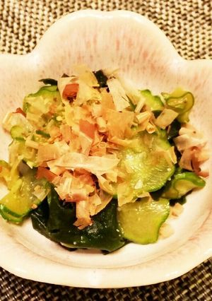 ワカメと胡瓜の酢の物(洋風仕立て)-レシピのメイン写真