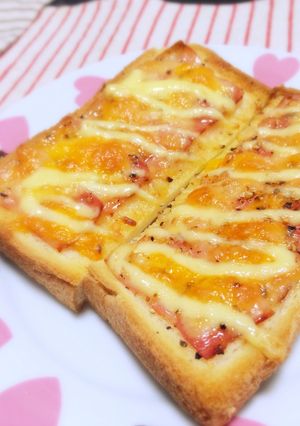 ベーコンチーズのマヨトースト【朝食】-レシピのメイン写真