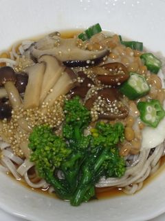 キヌア&キノコ ぶっかけ蕎麦-レシピのメイン写真