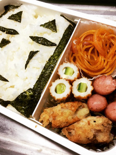 海苔だけで簡単キャラ弁♡かおなし-レシピのメイン写真