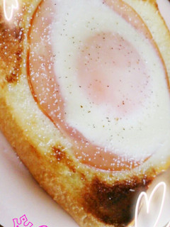 とろ〜り♡目玉焼きトーストラピュタ風✩-レシピのメイン写真