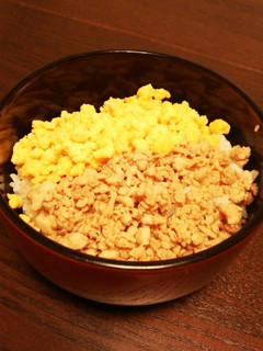 我が家のそぼろ丼(玉子編)-レシピのメイン写真
