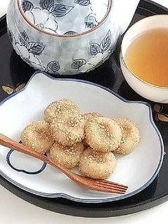 お豆腐の白玉だんご 胡麻味ときなこ味-レシピのメイン写真