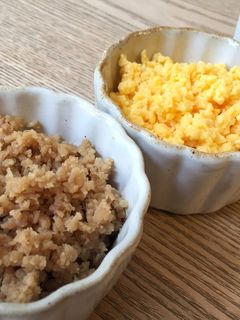 鶏そぼろと卵そぼろ-レシピのメイン写真