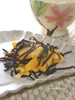リメイク♪ひじきの煮物+甘〜い炒り卵♡-レシピのメイン写真